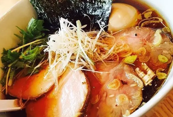 湖麺屋 リールカフェ