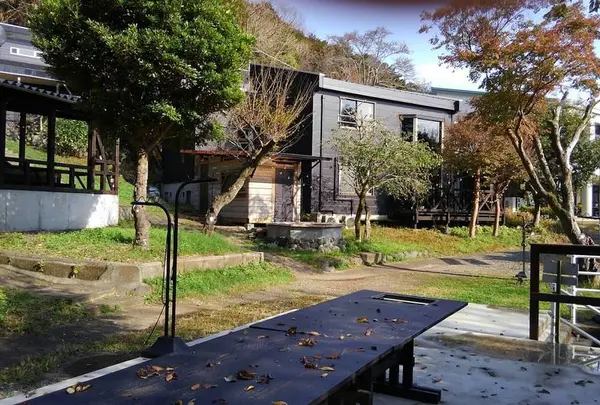 泊まれる公園 INN THE PARK