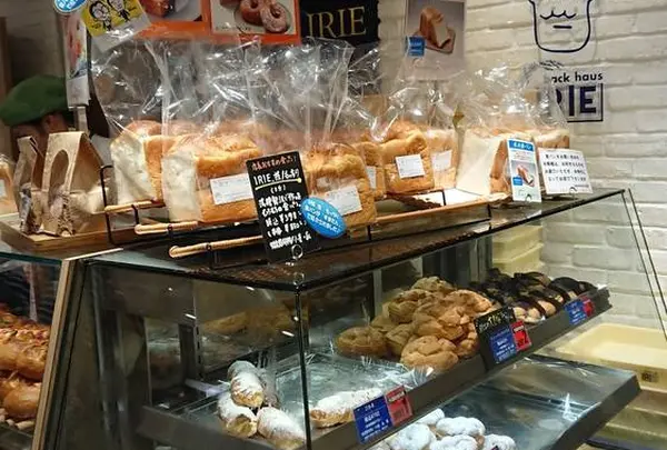 バックハウスイリエ 大丸梅田店