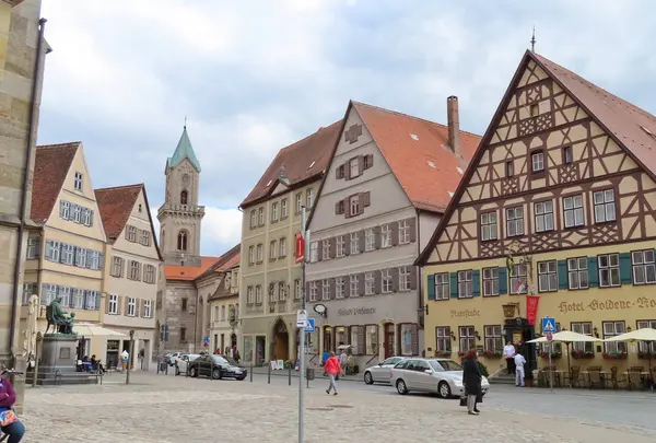 ディンケルスビュール