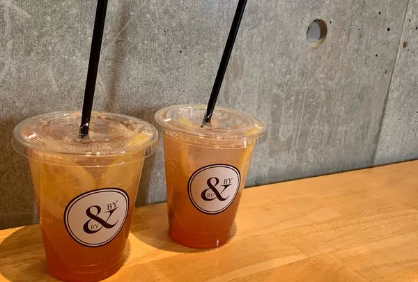 BY & BY coffee and bar(バイアンドバイ コーヒーアンドバー)