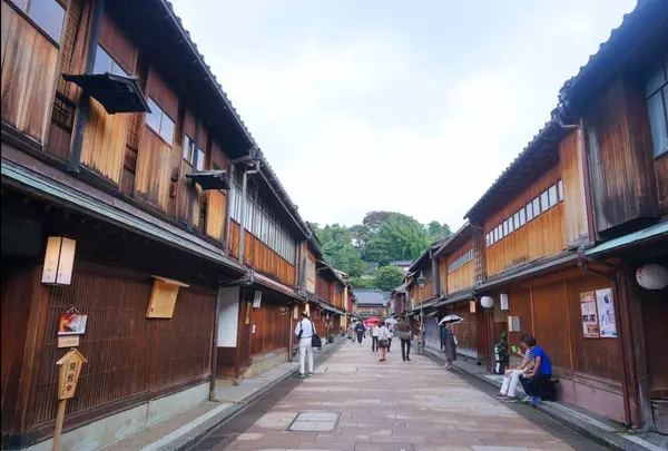 ひがし茶屋街