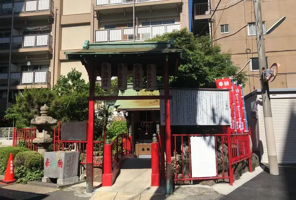 亀ケ池弁財天