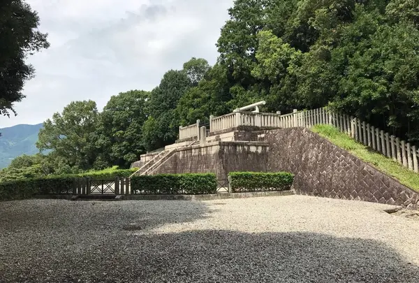 孝安天皇 玉手丘上陵