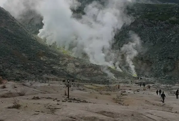 硫黄山駐車場