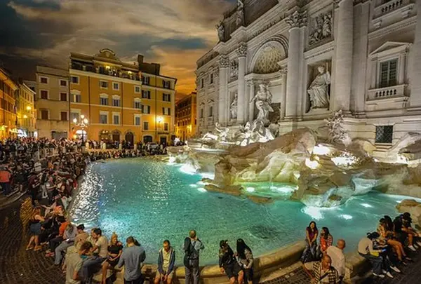 Fontana di Trevi（トレヴィの泉）
