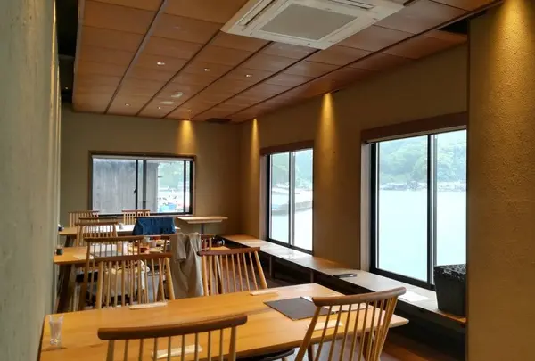 鮨割烹 海宮（わだつみ）