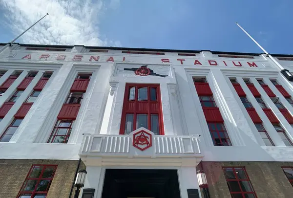 Highbury Stadium Square（旧Highbury Stadium）