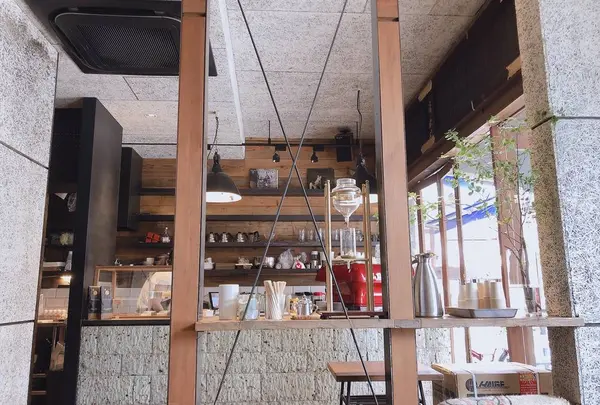 MONZ CAFE