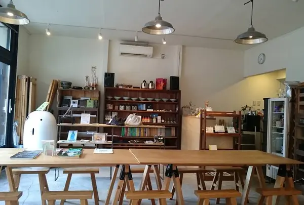 山ノ家カフェ&ドミトリー(YAMANOIE Cafe&Dormitory）