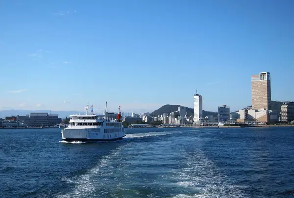 高松港