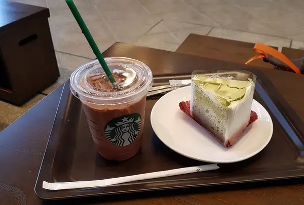 スターバックスコーヒー 門司港駅店