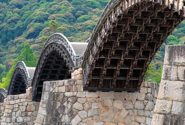 岩国国際観光ホテル