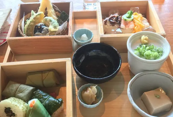 ゐざさ東大寺店レストラン