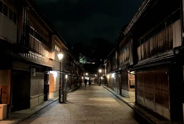 東茶屋街