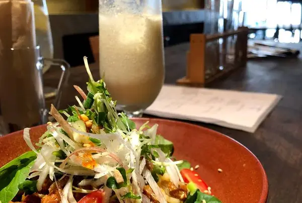 カフェと暮らしの雑貨店 fumi