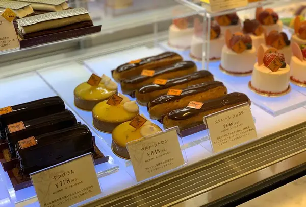 フレデリック・カッセル 銀座三越店