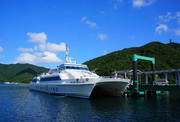 鯛ノ浦港ターミナル