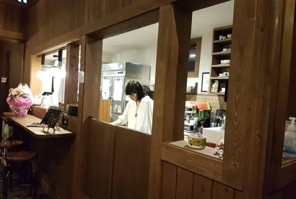 ｃafe Karin （カリン）