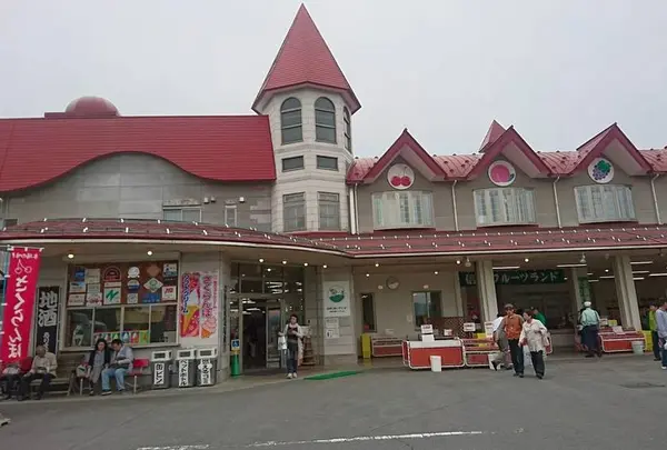 信州フルーツランド 信州中野インター店