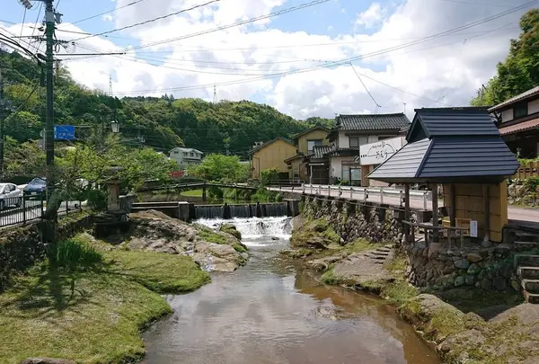 湯閼伽の井戸（恋来井戸）