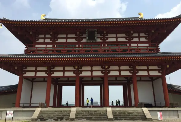 朱雀門
