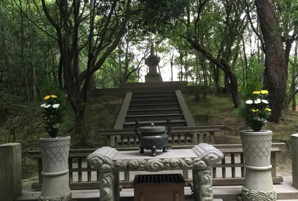 唐招提寺 奥の院（鑑真和上廟所）