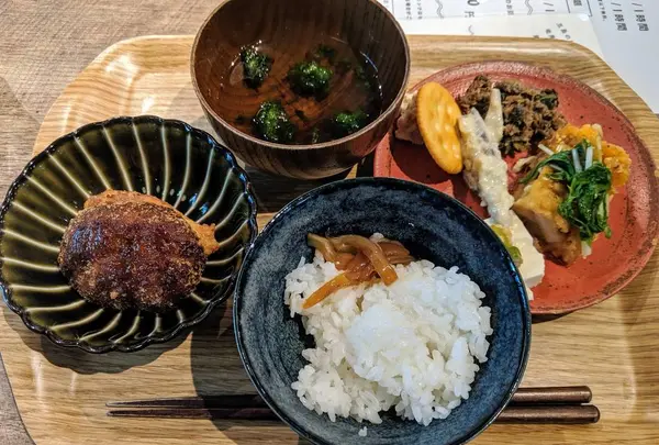離島キッチン 日本橋店