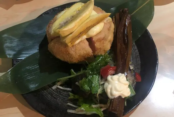 小料理屋トモ