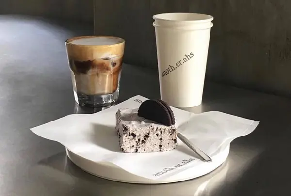 １０ Donggyo-ro 38an-gil, Yeonnam-dong