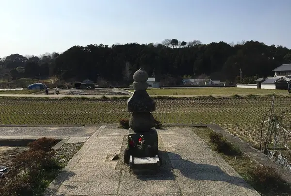 蘇我入鹿首塚