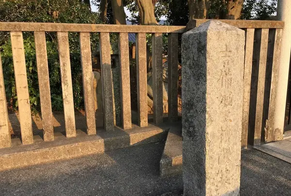吉備姫王墓