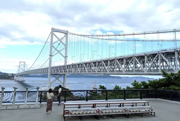 大鳴門橋