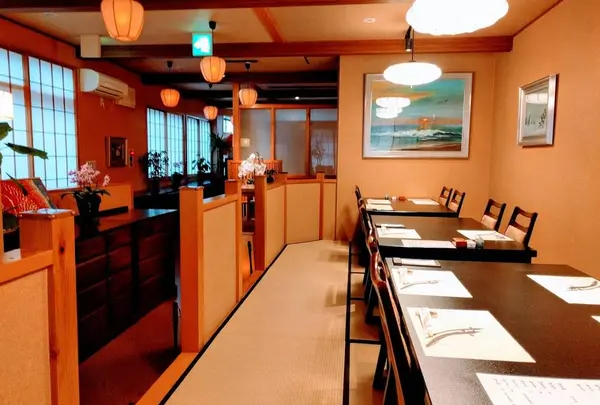 ぬりや 泉町店