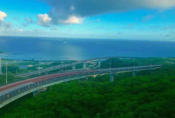 ニライカナイ橋