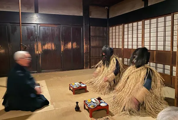 男鹿真山伝承館