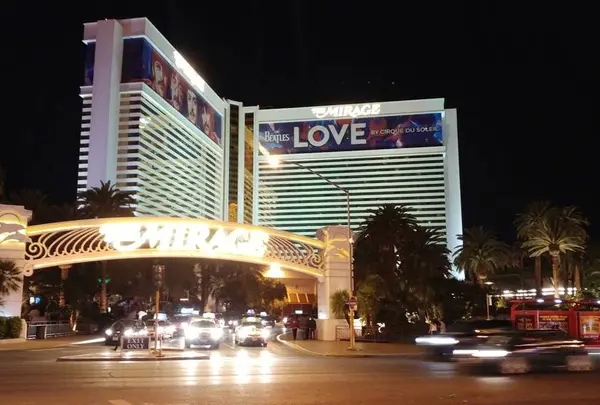 The Mirage（ミラージュ）