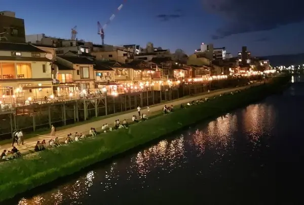 鴨川