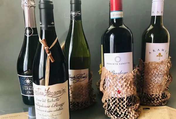 WINE &  SAKE  ITO  伊東酒店