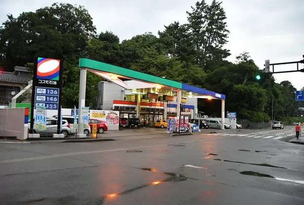 ニコニコレンタカー金沢香林坊店