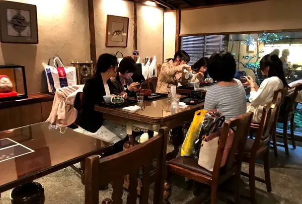 加賀藩御用司 森八