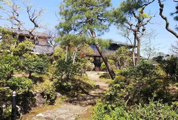 角川庭園