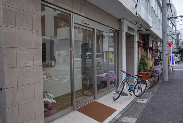 おかしやうっちー