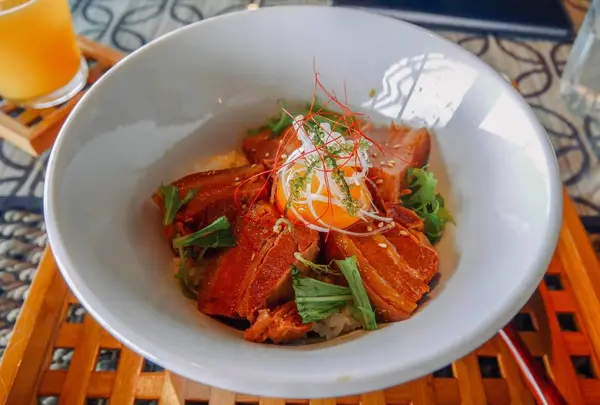 カフェ・チャハヤブラン(cafe CAHAYA BULAN)