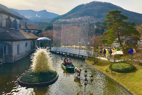 箱根ガラスの森美術館