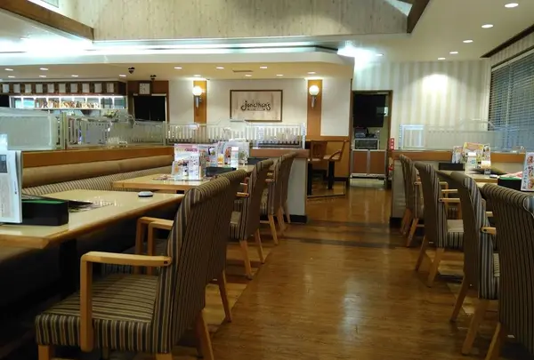 ジョナサン 吉川店