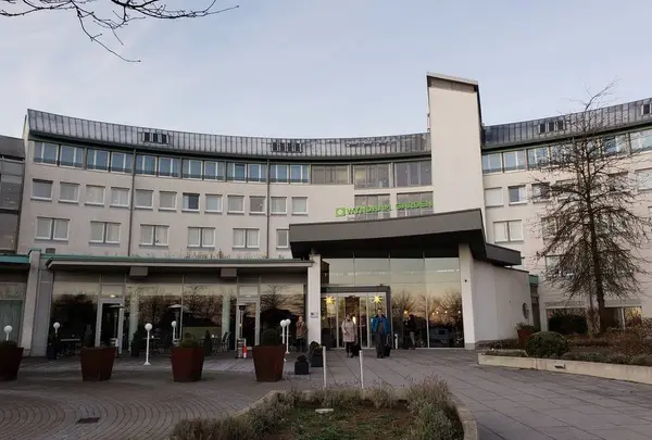 ウィンダム ガーデン ドレスデン