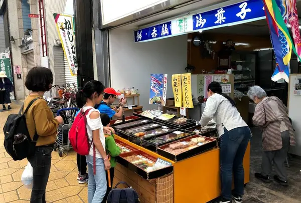 桃谷駅前商店街