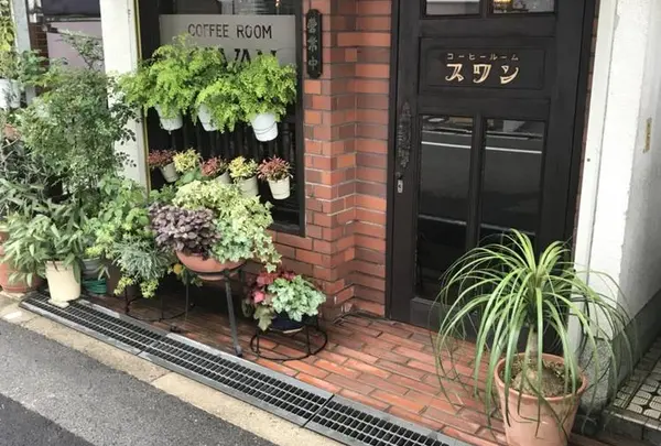 喫茶店ｽﾜﾝ