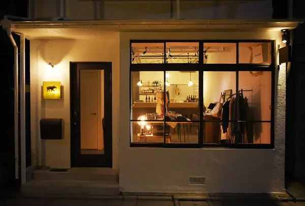 select gallery & bar “ baku “